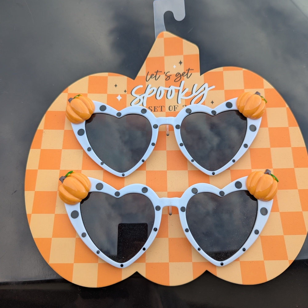 Heart-Shaped Halloween Sunglasses with Pumpkin Accents